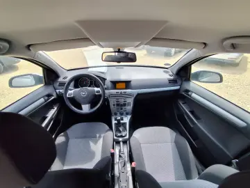 OPEL ASTRA H Break 1.7cdti  6 trepte 2009