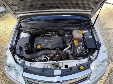 OPEL ASTRA H Break 1.7cdti  6 trepte 2009