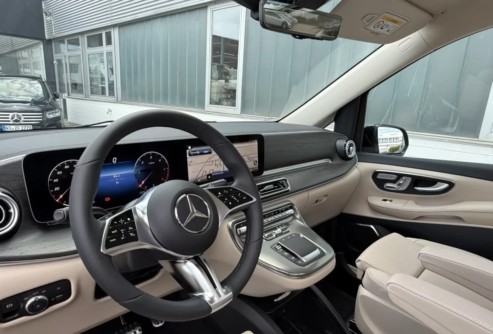 Mercedes-Benz V 300 L 4MATIC EXCLUSIVE AMG BEJ