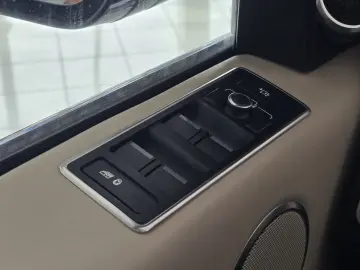 Land Rover Range Rover 340 CP  SV Autobiography