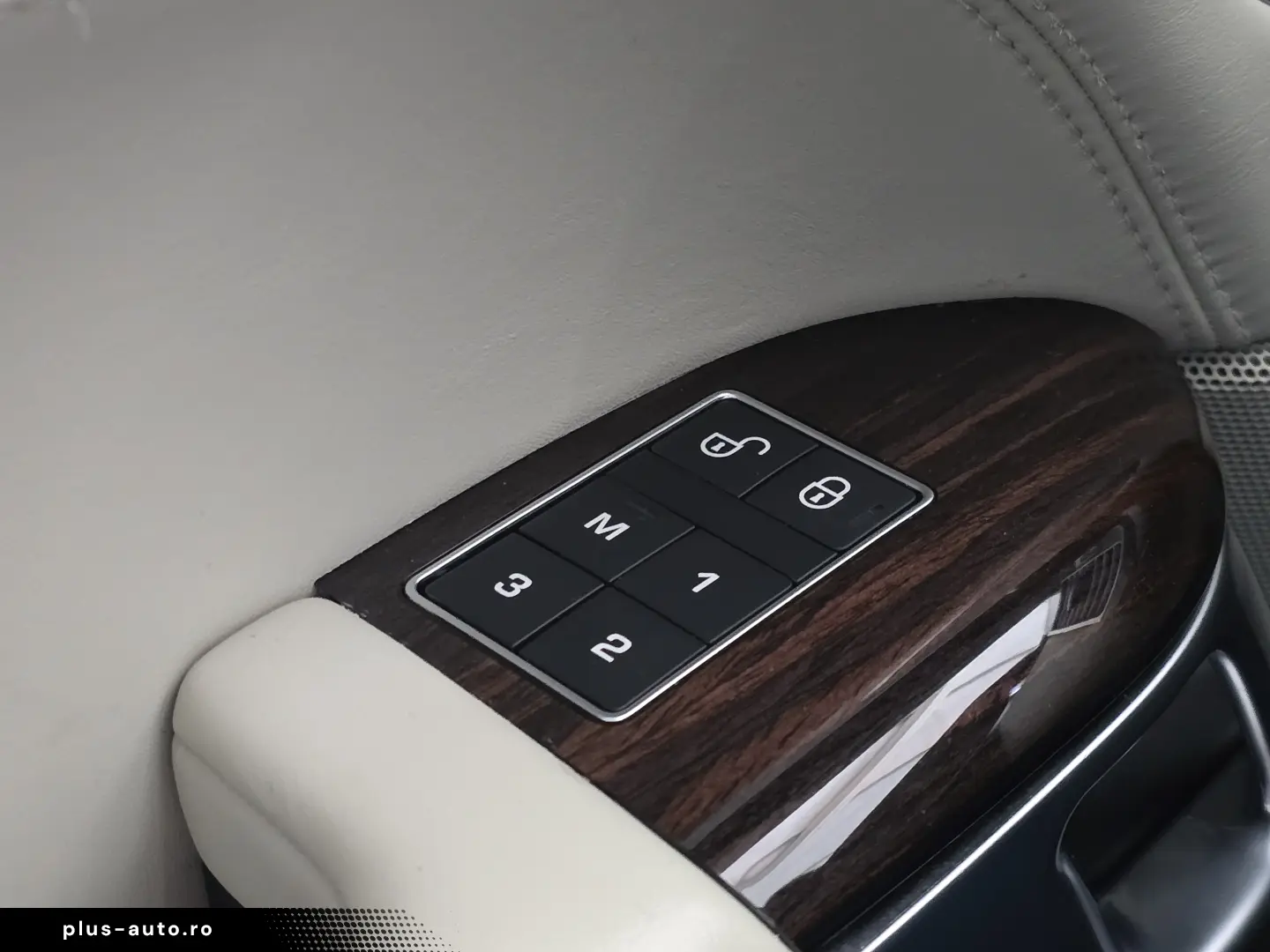 Land Rover Range Rover 340 CP  SV Autobiography