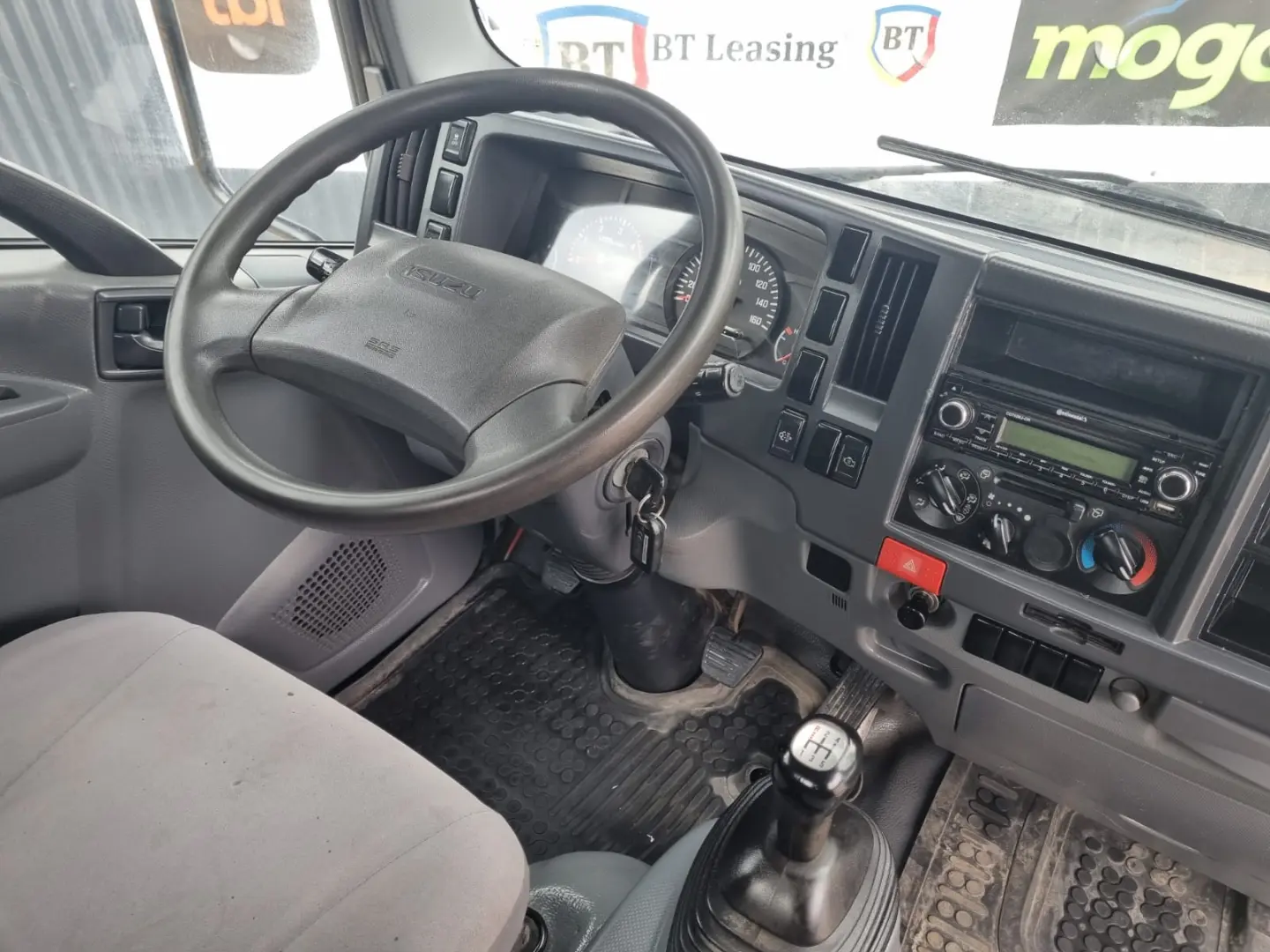 Isuzu N1R 2016 3.0D -120Cp  Basculabil 3 parti  3.5 Tone!