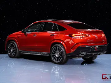 GLE 350 de 4M Coupé AMG MANUFAKTUR Pano 21  HuD