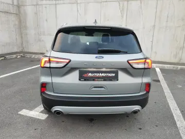 Ford Kuga Titanium 1.5