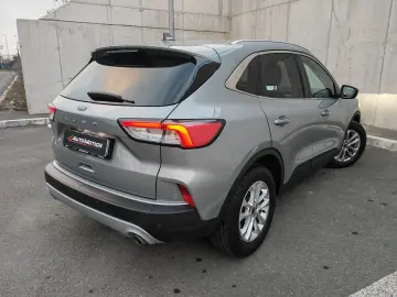 Ford Kuga Titanium 1.5