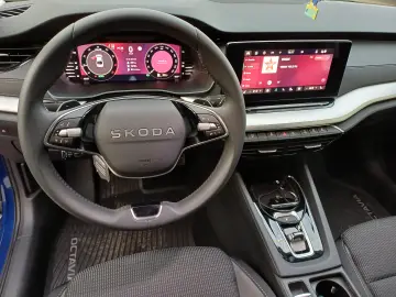 Škoda Octavia Selection 1.5 TSI DSG mHEV