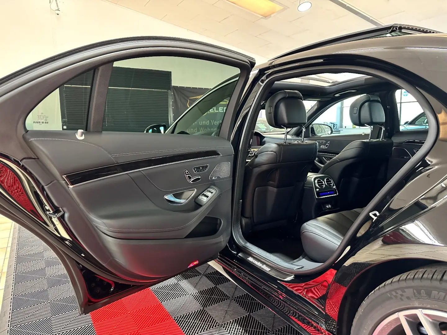 S 400 d 4MaticL AMG PANO BURMESTER S-LÜFT 360 KA