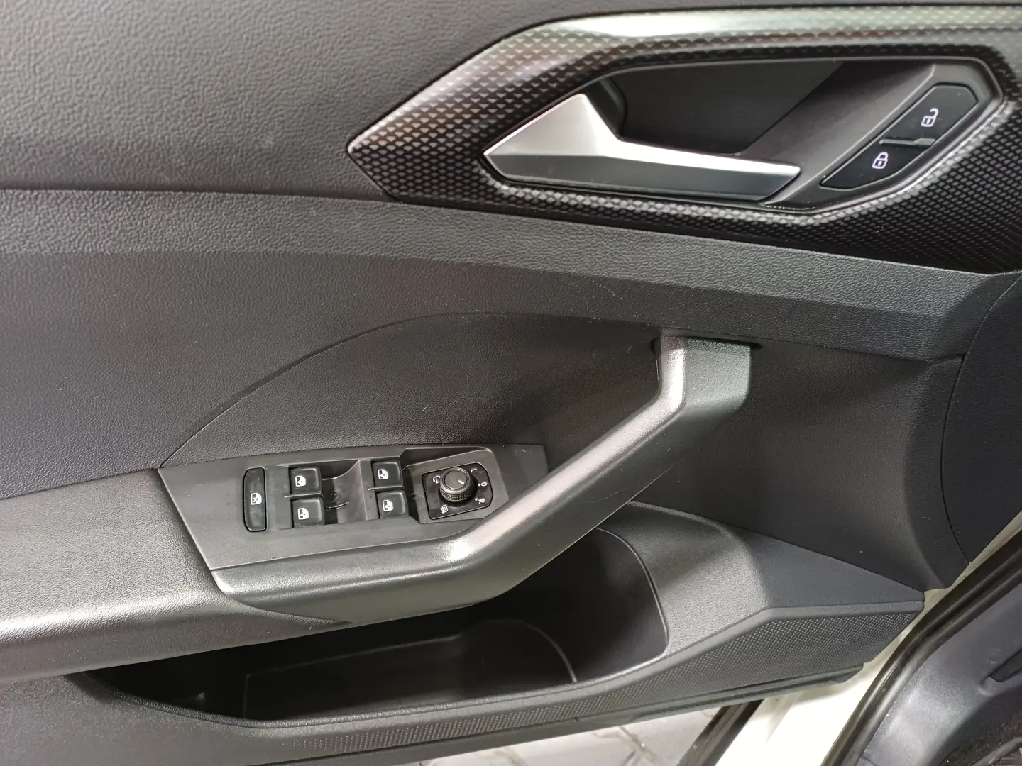 VW T-Cross Life 1.0 TSI DSG