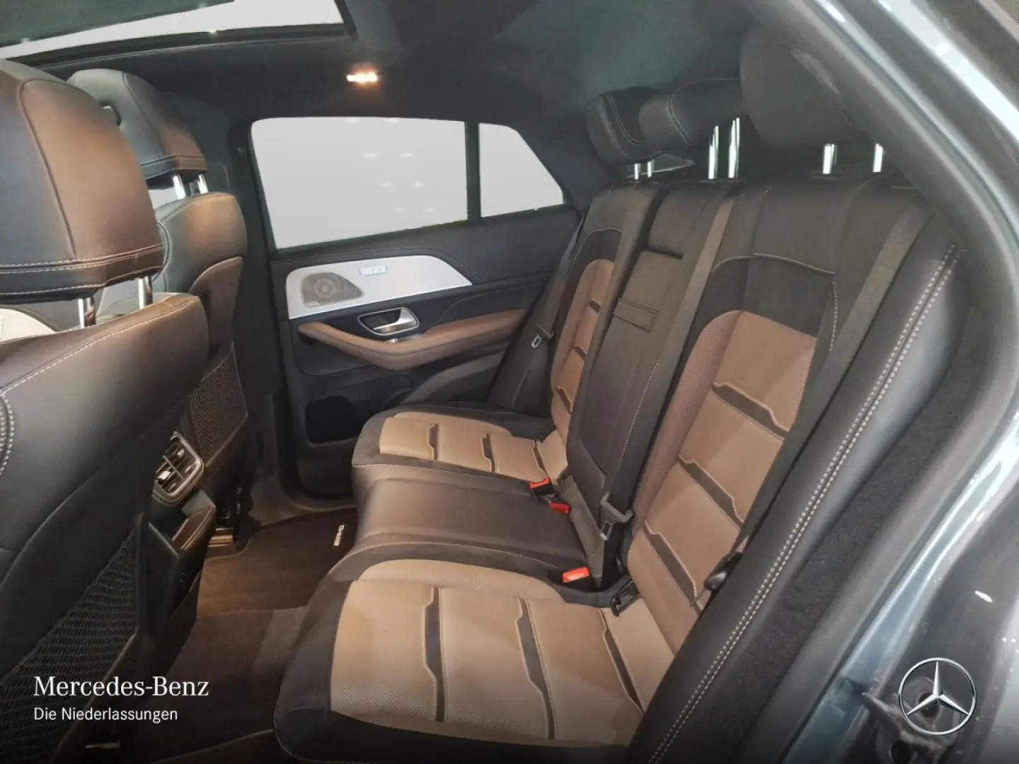 GLE53 AMG 4M Cp Ride  Pano 21  AHK Bur Multibeam