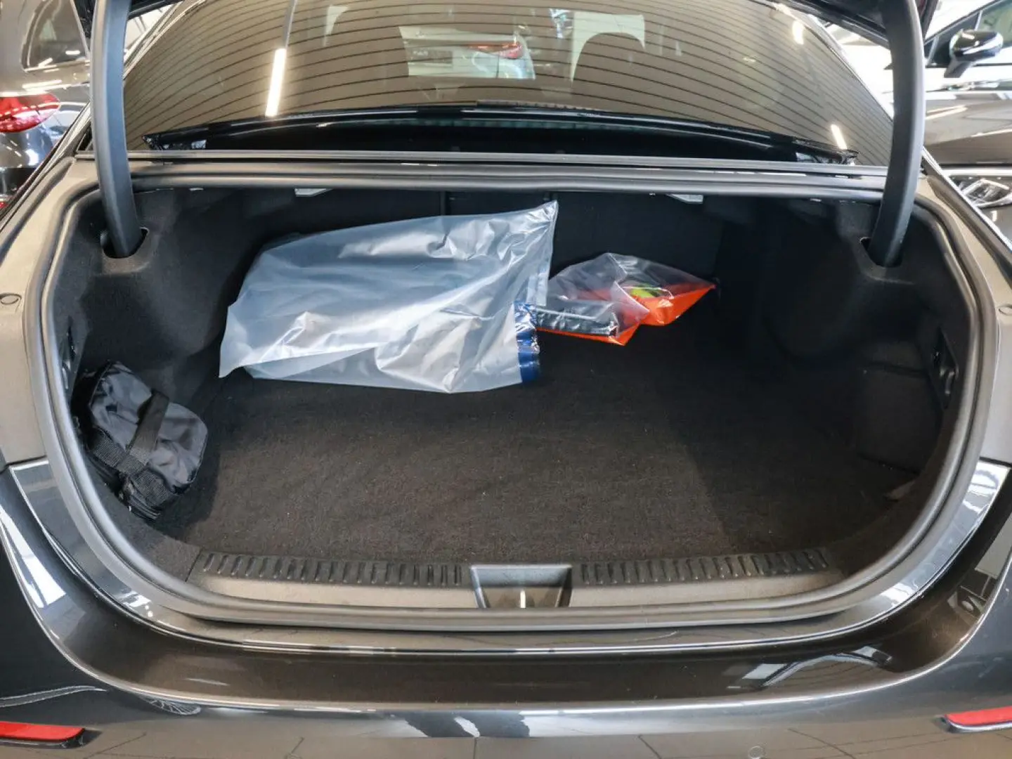 E 300 de 4M Avantgarde Advanced Burm4D AHK Distr