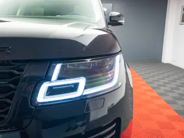 Land Rover Range Rover Vogue – 350 cp
