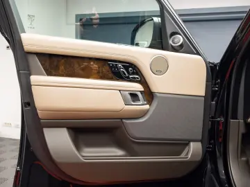 Land Rover Range Rover Vogue – 350 cp