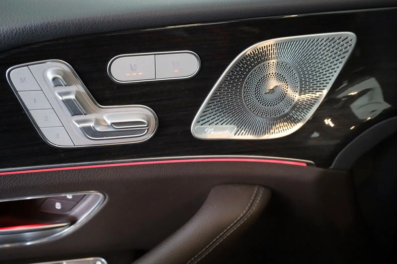 Mercedes-Benz GLE 350de 4M Navi Panorama 360  Burmester