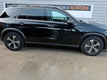 Mercedes-Benz GLE 350de 4M Navi Panorama 360  Burmester