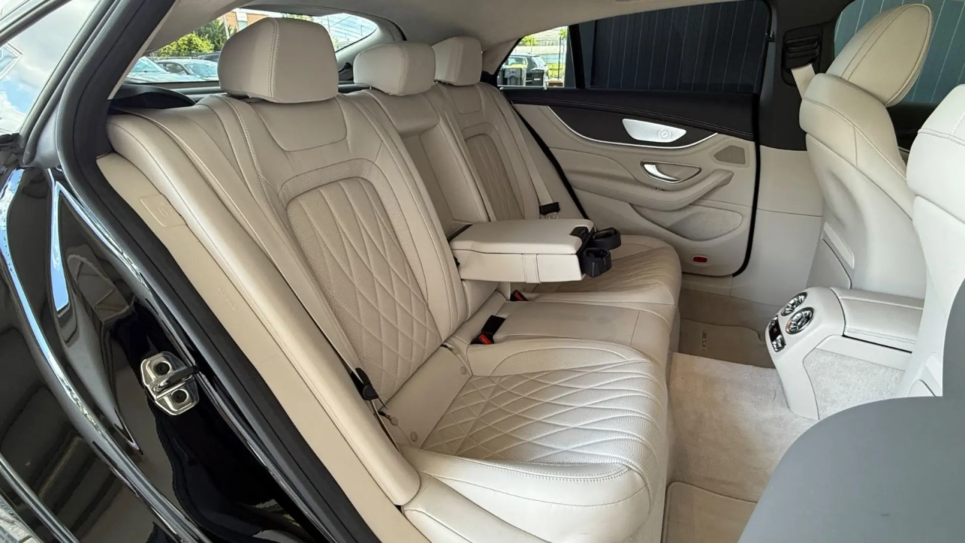 AMG GT 53 4M  DESIGNO HUD PANO MBUX NIGHT-PII