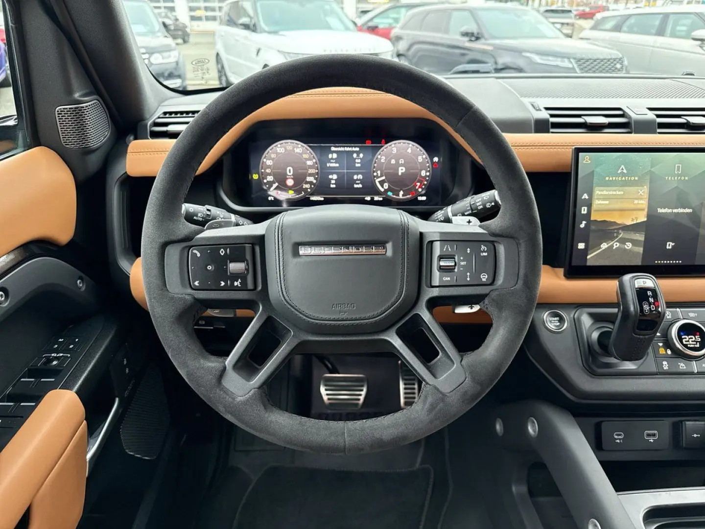 Defender 110 P525 V8 B.Säule LED NAVI AHK PANO