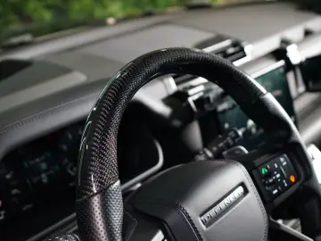 DEFENDER P525 110 MERIDIAN HUD 360 89.587€ NETTO