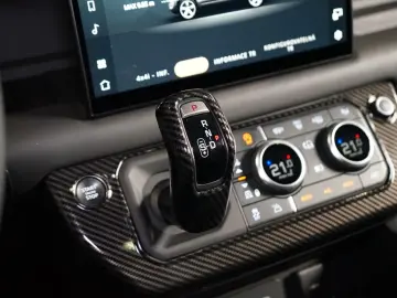 DEFENDER P525 110 MERIDIAN HUD 360 89.587€ NETTO