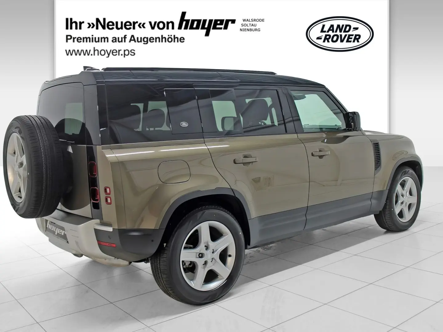 Defender 110 D250 SE AHK Pano Black Pack DAB