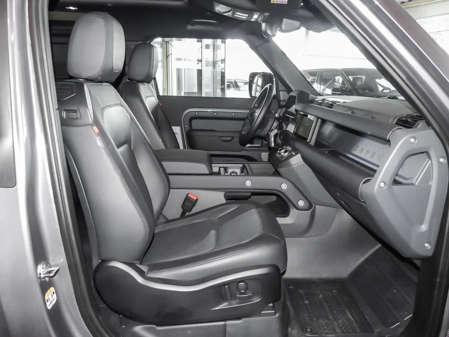 Defender 90 X-Dynamic SE D250 Luftfederung AD Ni