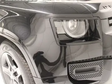 Defender 110 D300 X-Dynamic SE AHK Pano Head-Up