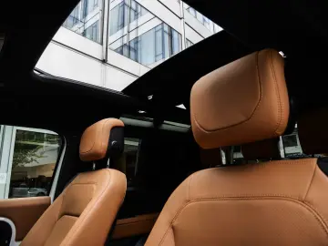 Defender 90 D250 AWD SE ''Marine Blue Edit…