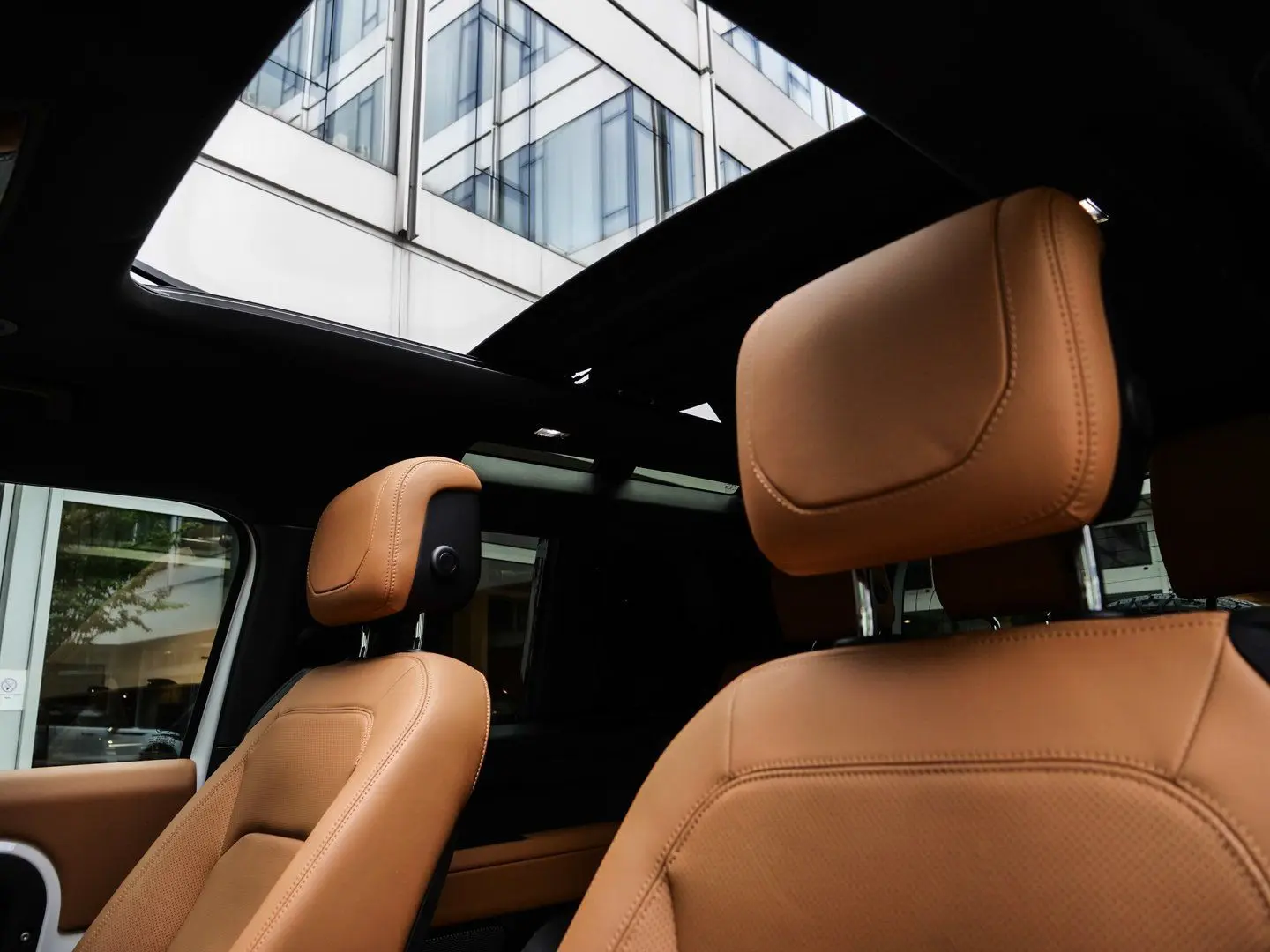 Defender 90 D250 AWD SE ''Marine Blue Edit…