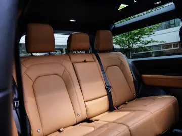 Defender 90 D250 AWD SE ''Marine Blue Edit…