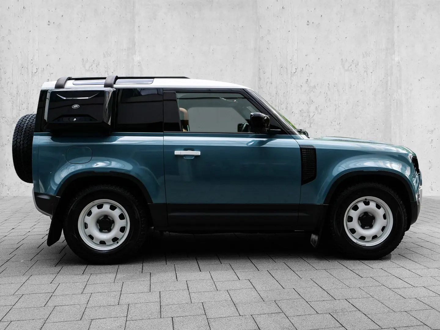 Defender 90 D250 AWD SE ''Marine Blue Edit…