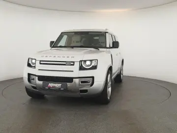 Defender 130 D300 AWD First Edition Pano 22  AHK
