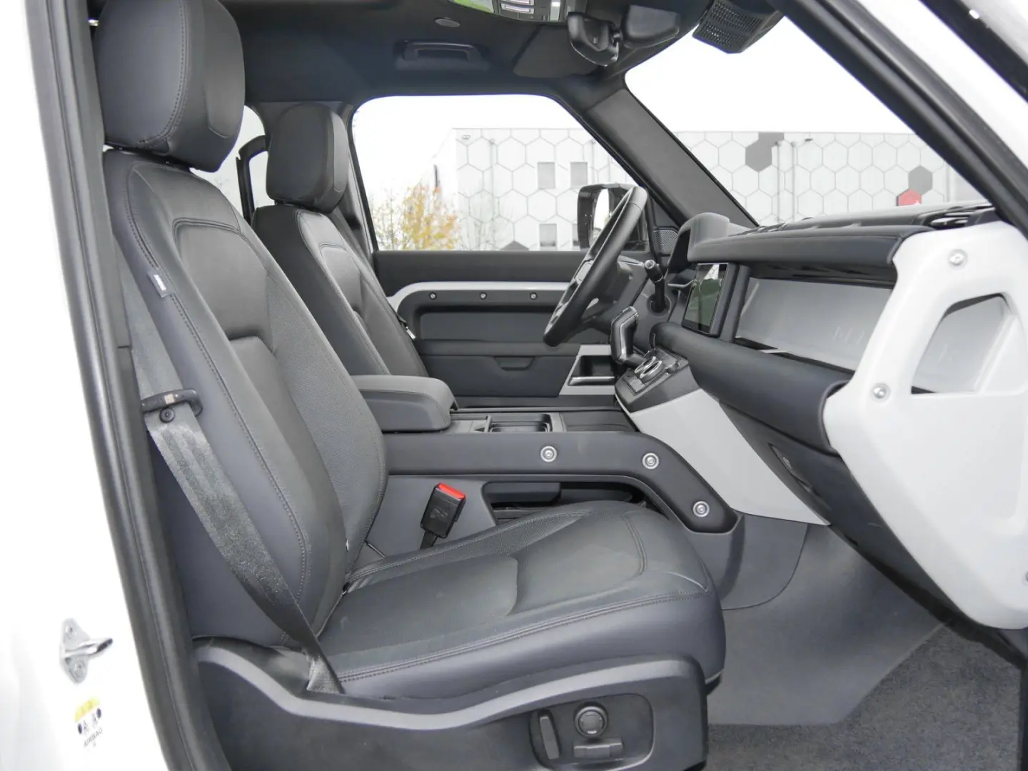 Defender 110 SE 5JahreGarantieON Offroadpaket