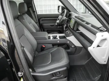 Defender D300 110 X-Dynamic SE AHK  Head-Up Disp