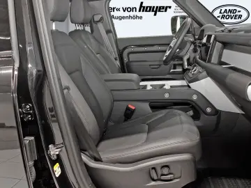 Defender 110 D300 X-Dynamic SE AHK Pano Head-Up