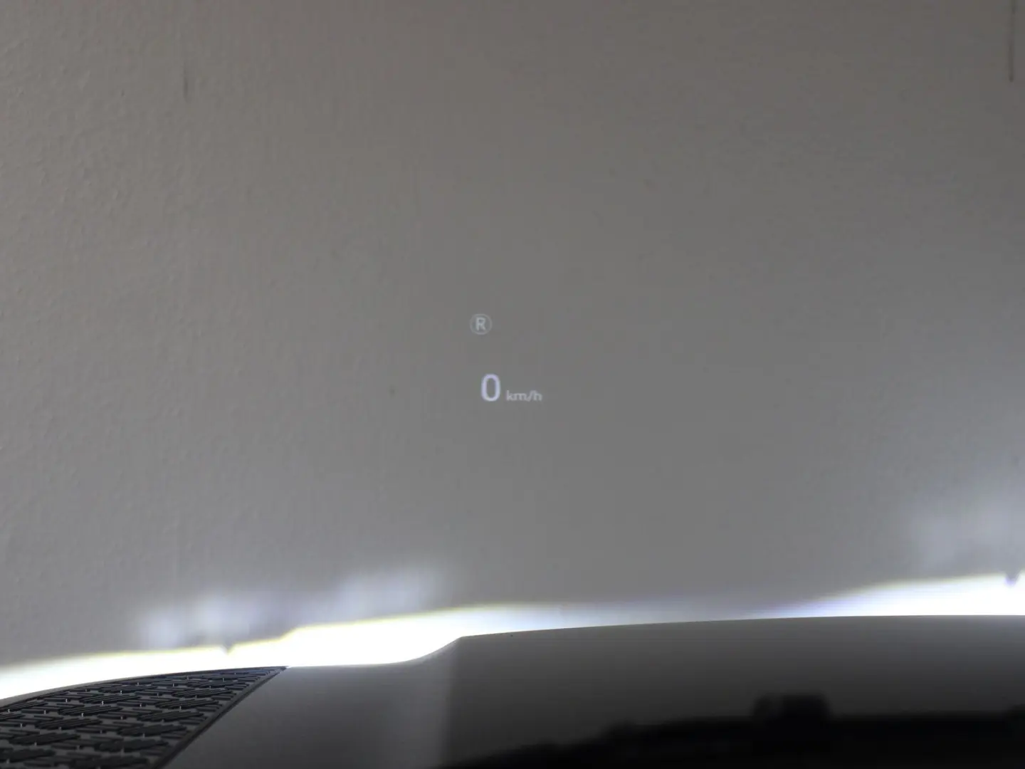 Defender 110 D300 X-Dynamic SE AHK Pano Head-Up