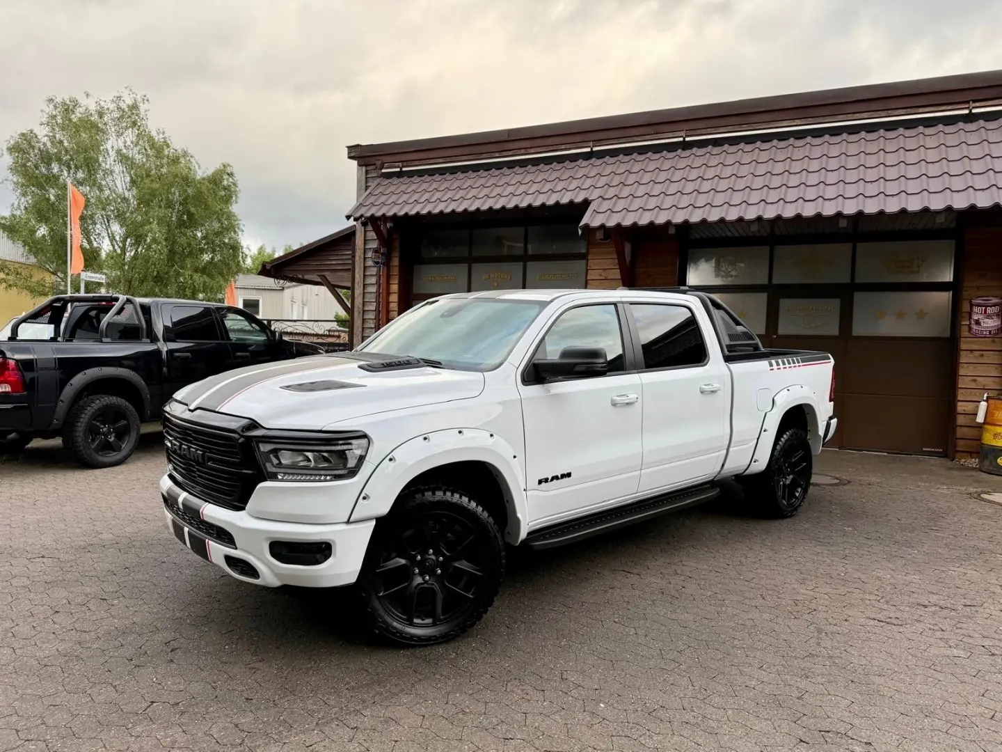 5 7L 4X4 AHK OFF-ROAD BÜGEL LONG BED GARANTIE