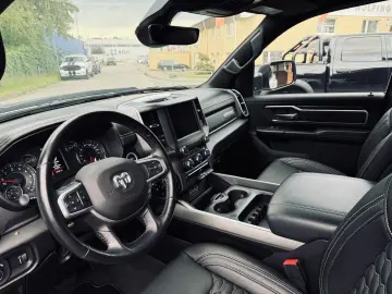 5 7L 4X4 AHK OFF-ROAD BÜGEL LONG BED GARANTIE