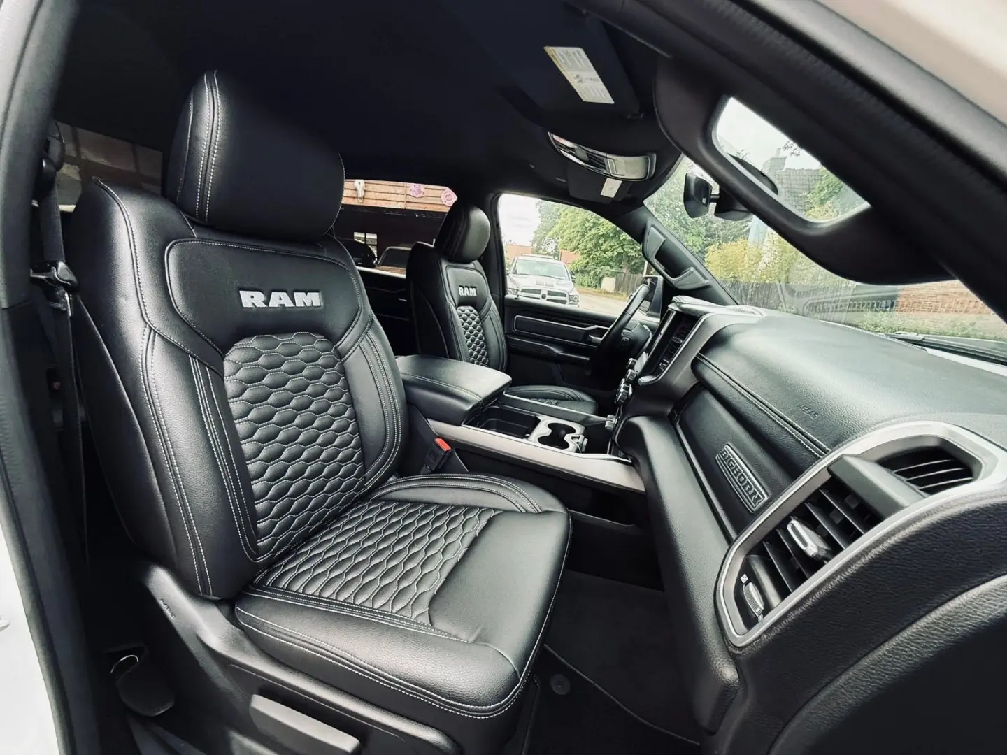 5 7L 4X4 AHK OFF-ROAD BÜGEL LONG BED GARANTIE