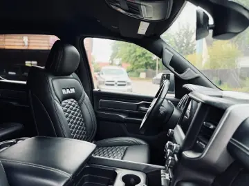 5 7L 4X4 AHK OFF-ROAD BÜGEL LONG BED GARANTIE