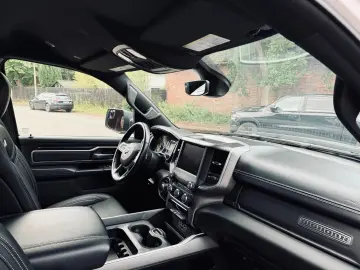 5 7L 4X4 AHK OFF-ROAD BÜGEL LONG BED GARANTIE