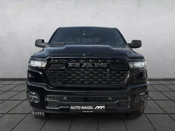 RAM 1500 Tradesman CrewCab MY25 6-Sitzer AHK