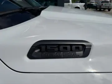 RAM 1500 Gen.5 CrewCab BackCountry Pano U-frei