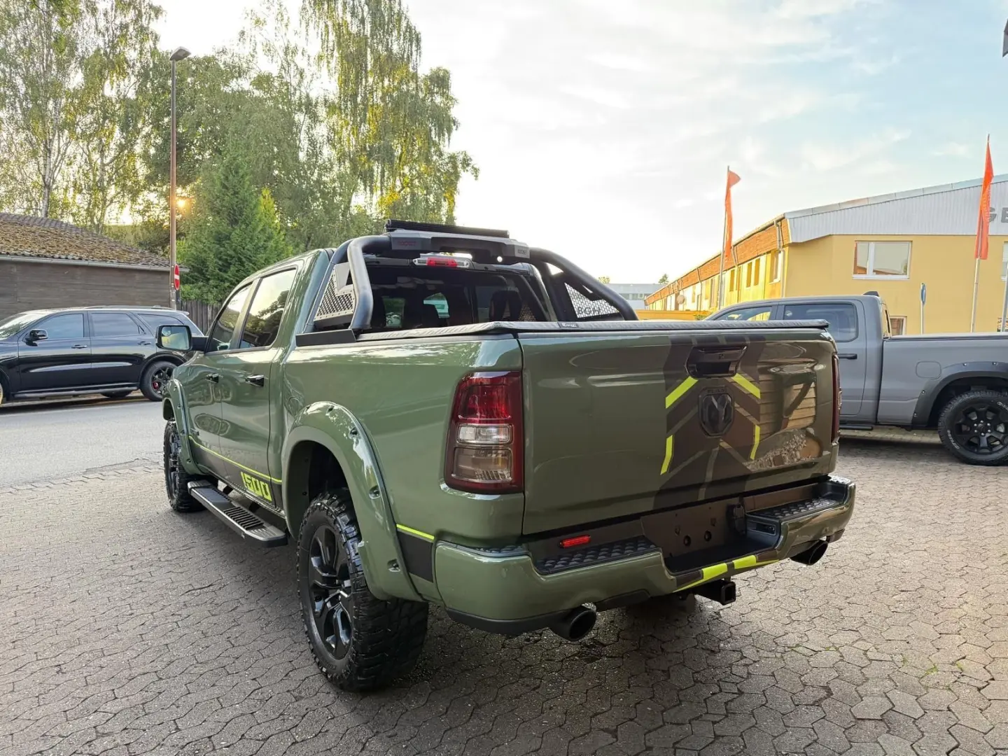 LIMITED 4X4 LPG OFFROAD BÜGEL LED AHK GARANTIE