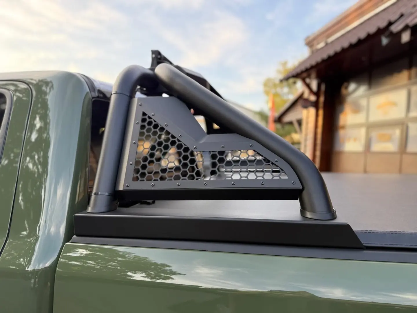 LIMITED 4X4 LPG OFFROAD BÜGEL LED AHK GARANTIE