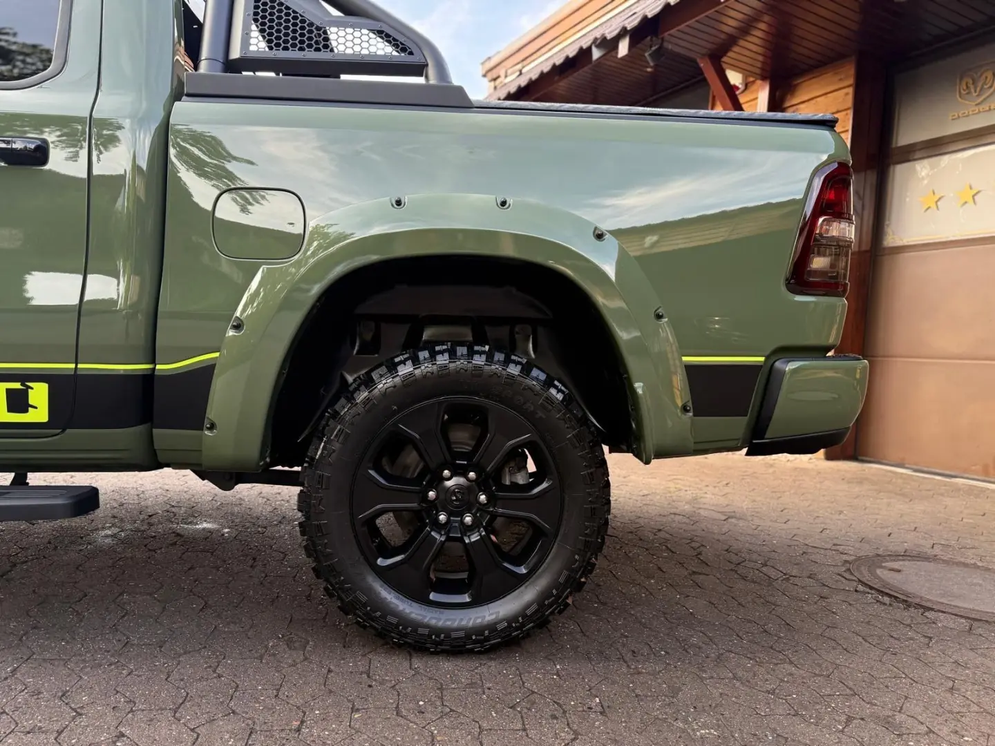 LIMITED 4X4 LPG OFFROAD BÜGEL LED AHK GARANTIE