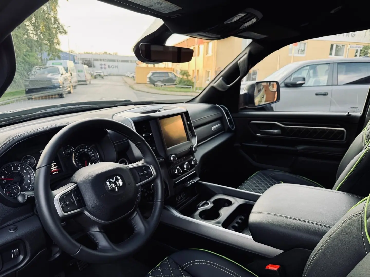 LIMITED 4X4 LPG OFFROAD BÜGEL LED AHK GARANTIE