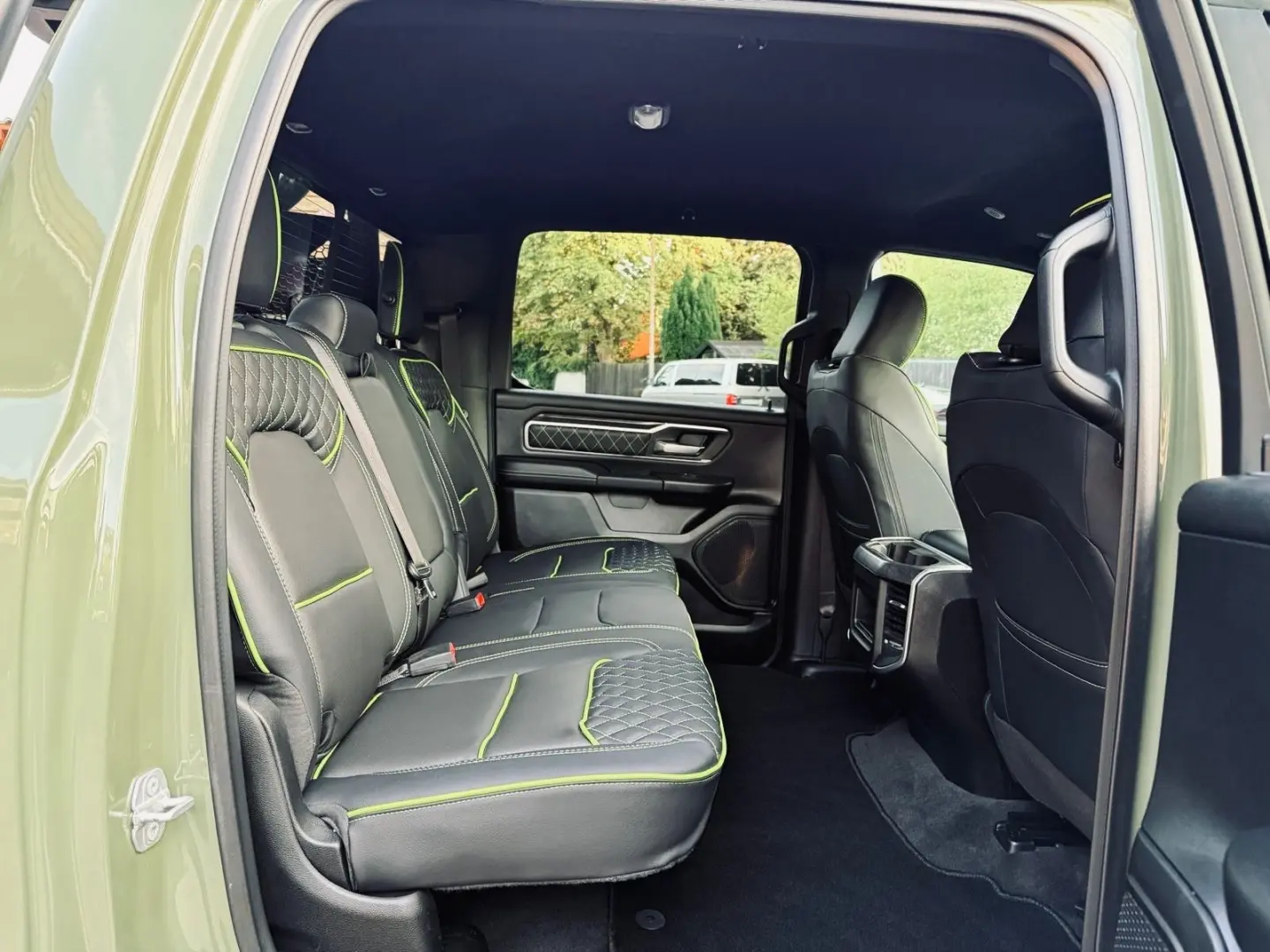 LIMITED 4X4 LPG OFFROAD BÜGEL LED AHK GARANTIE