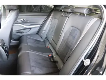 330i xDrive Limousine M Sportpaket HK HiFi DAB