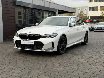 330 i xD M Sport ACC HuD HiFi Memory DAB Komfort