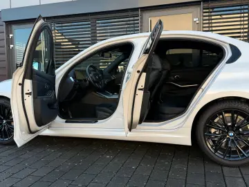 330 i xD M Sport ACC HuD HiFi Memory DAB Komfort