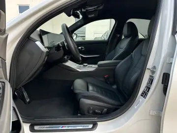 330 i xD M Sport ACC HuD HiFi Memory DAB Komfort